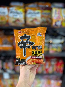 Lamen Coreano Nongshim Shin Ramyun Kimchi 120g