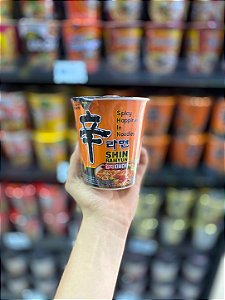 Lamen Coreano Nongshim Shin Ramyun Kimchi 75g