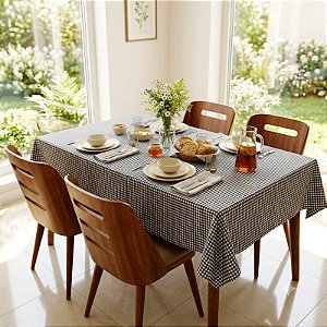 Toalha de Mesa Xadrez Preto 4 Lugares 1,70 x 1,40m