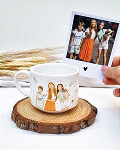 Xícara com caricatura minimalista