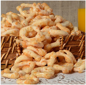 BISCOITO POLVILHO SABOR ALHO COM PARMESÃO