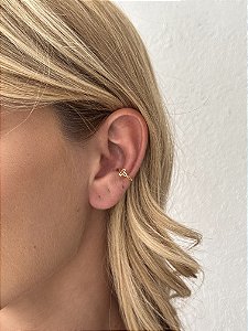 Piercing cruz • folheado a ouro