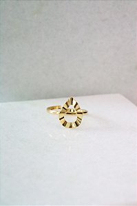 Anel gota vaz. martelado • folheado a ouro