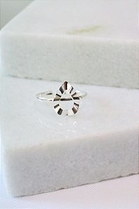 Anel gota vaz. martelado • folheado a prata