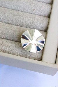 Anel martelado grande • folheado a prata