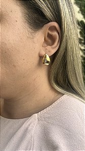 Brinco gota clássica • folheado a ouro