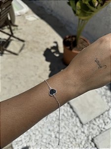 Pulseira coração preto • folheado a prata