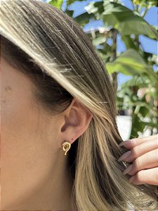 Brinco gota invertida • folheado a ouro