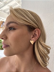 Brinco coração charme G • folheado a ouro
