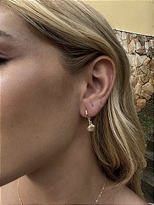 Argola conchinhas • folheado a ouro