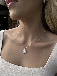 Colar divino rendado • folheado a prata