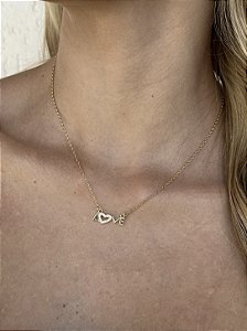 Colar love • folheado a ouro