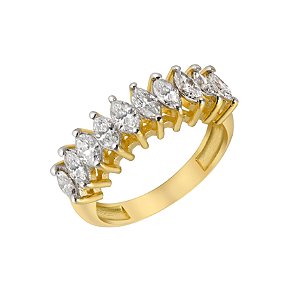 Meia aliança em ouro amarelo com diamantes navete