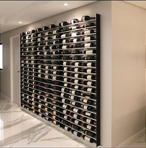 Adega de parede para 180 garrafas