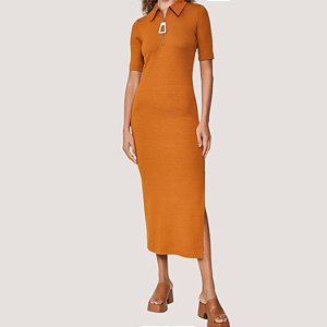 VESTIDO COLCCI MANGA CURTA MOSTARDA MALHA MIDI