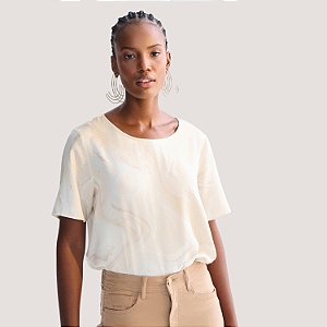 BLUSA LEZ A LEZ MANGA CURTA BEGE ESTAMPADA FEMININA