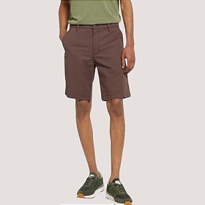 BERMUDA LEVIS BRIM COM ELASTANO ESPORTE FINO MARROM MASCULINA