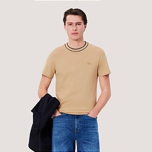 CAMISETA LACOSTE MC COMFORT ALGODÃO BEGE MASCULINA