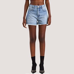 SHORT COLCCI JEANS CLARO BRUTO BASIC FEMININO ADULTO