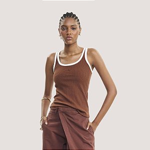 BLUSA COLCCI REGATA ALGODÃO COM ELASTANO MARROM FEMININO ADULTO
