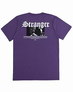Camiseta Stranger Roxa