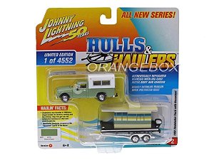 Studebaker Truck 1960 + Carreta Hulls & Haulers R2 Version A 1:64 Johnny Lightning