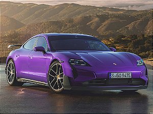 Porsche Taycan Turbo GT Purple Sky Metallic 2023 1:18 GT Spirit