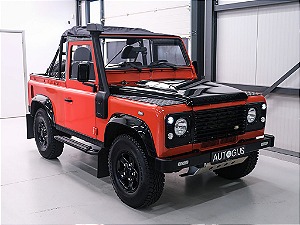 Land Rover Defender 90 2016 Conversível 1:18 Solido Laranja