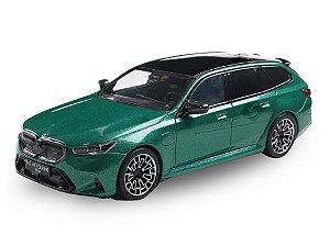BMW M5 Touring 2024 1:43 Solido Verde