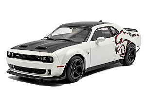 *** PRÉ-VENDA *** Dodge Challenger SRT Hellcat Redeye Widebody 2020 1:43 Solido Branco