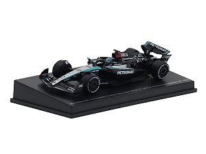 Fórmula 1 Mercedes AMG Petronas F1 Team W15 GP Bahrain George Russell 2024 1:64 Spark