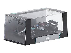 Fórmula 1 Mercedes AMG Petronas F1 Team W15 Winner Las Vegas GP George Russell 2024 1:64 Spark