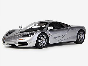McLaren F1 1:18 LCD Models Prata