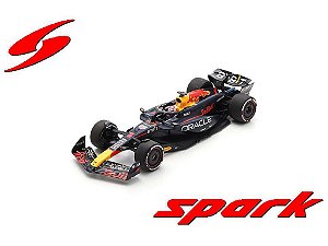 *** PRÉ-VENDA *** Fórmula 1 Oracle Red Bull Racing RB20 Max Verstappen Winner Bahrain GP 2024 1:18 Spark