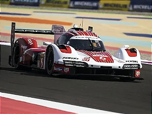 Toyota GR010 Hybrid LMDh Toyota Gazoo Racing WEC Qatar 2025 1:18 Solido