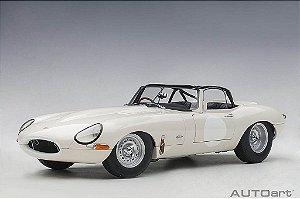 Jaguar Lightweight E-Type 1:18 Autoart Branco
