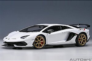 Lamborghini Aventador SVJ 1:18 Autoart Branco