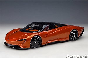 McLaren Speedtail 1:18 Autoart Laranja