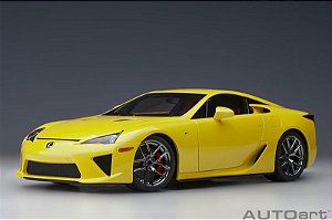 Lexus LFA 1:18 Autoart Amarelo