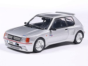 *** PRÉ-ORDER *** Peugeot 205 Dimma Desing 1992 1:43 Solido Prata