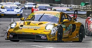 *** PRÉ-ORDER *** Porsche 911 GT3 R 992 Schumacher CLRT Macau GT Cup FIA GT World Cup 2025 1:64 Spark