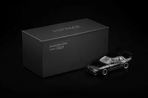 *** PRÉ-ORDER *** Pandem S13 1:64 POP RACE Dark Chrome
