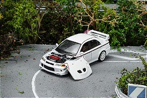 Mitsubishi Lancer Evolution VI GSR T.M.E 1:64 MOTORHELIX Branco