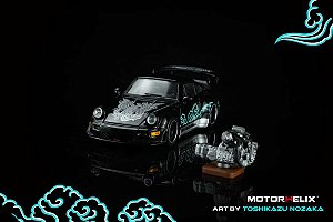 *** PRÉ-ORDER *** Porsche RWB 964 Silver Fenix Toshikazu Nozaka 1:64 MOTORHELIX