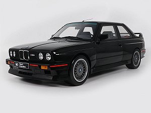 *** PRÉ-ORDER *** BMW M3 Sport Evolution 1990 1:8 GT Spirit Preto