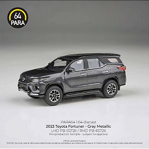 *** PRÉ-ORDER *** Toyota SW4 Fortuner 2023 1:64 PARA64 Cinza