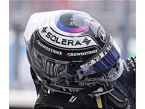 *** PRÉ-ORDER *** Capacete Kimi Antonelli Mercedes AMG PETRONAS F1 Team GP Japão 2026 1:5 Spark