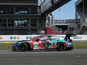 *** PRÉ-ORDER *** BMW M4 LMGT3 Evo Team WRT A. FARFUS 24Hs Le Mans 2026 1:64 Spark QTD3