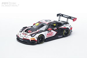 *** PRÉ-ORDER *** Porsche 911 GT3 R 2026 GT World Challenge Asia Sepang 1:64 ARbox QTD3