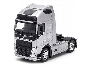 Volvo FH (4X2) 1:32 Welly Prata
